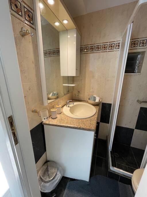 Montnoir Appartement Mavrovoúnion Buitenkant foto